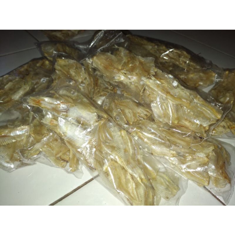 

ikan asin terasak kemasan per 1kg