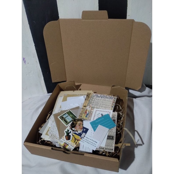 

HAMPERS JOURNAL aesthetic, hampers kado