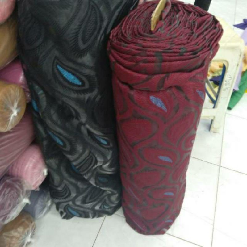 Kain Organza Mata Dewa, jumbo bulu krisna