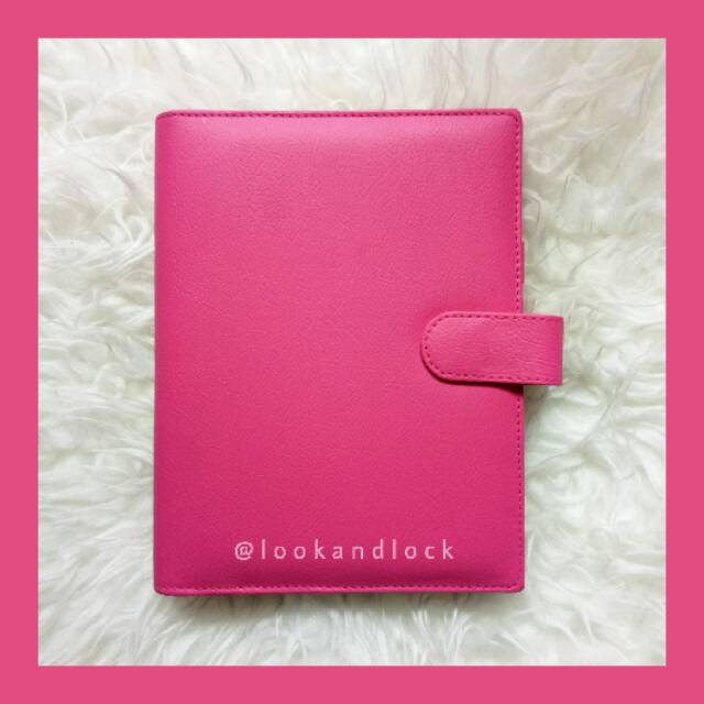 

Binder Polos Pink Tua (Magenta)
