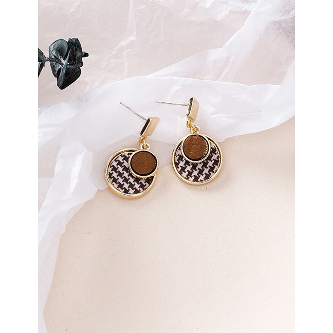 LRC Anting Tusuk Fashion Love 925 Silver Needle Asymmetric Plaid Earrings D42785