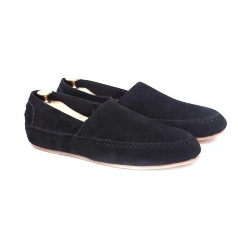 HIGHLAND BLACK |WOLF x COZY| Sepatu Slip on Pria Santai Casual Formal Suede Kerja Simple