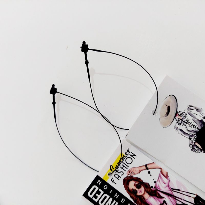 

tali hangtag 500 biji hitam label loopin lopin loop pin lock pin gantungan label tali hantag snap string label