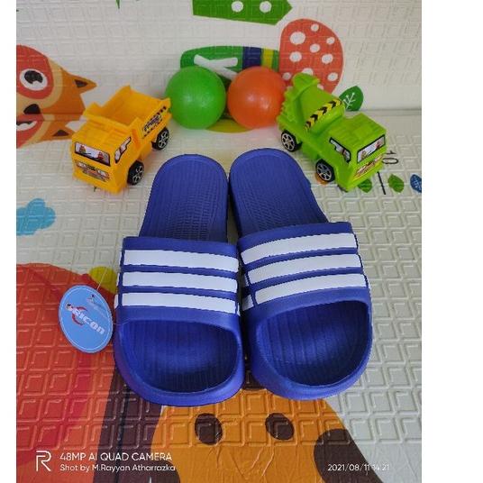 Best Product Sandal anak l-laki /Sandal anak model slop motif garis Adidas