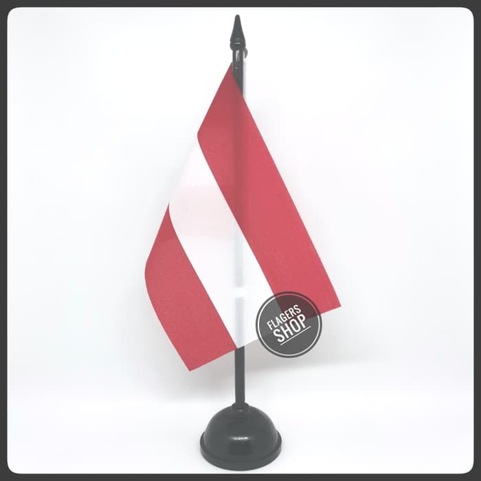 

Bendera Meja Austria + Tiang Kayu