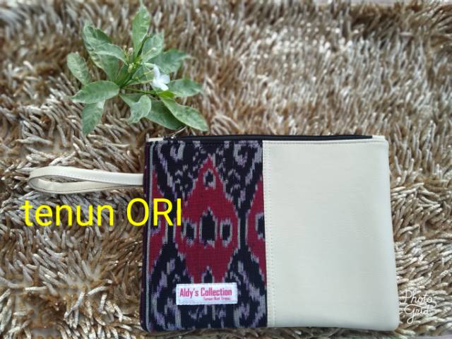 Pouch tenun UNISEX