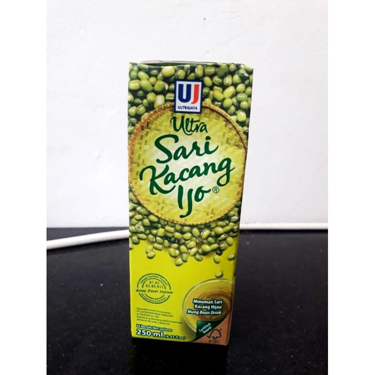 

Ultra Sari Kacang Ijo Kotak 250ml