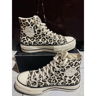 converse lift leopard print