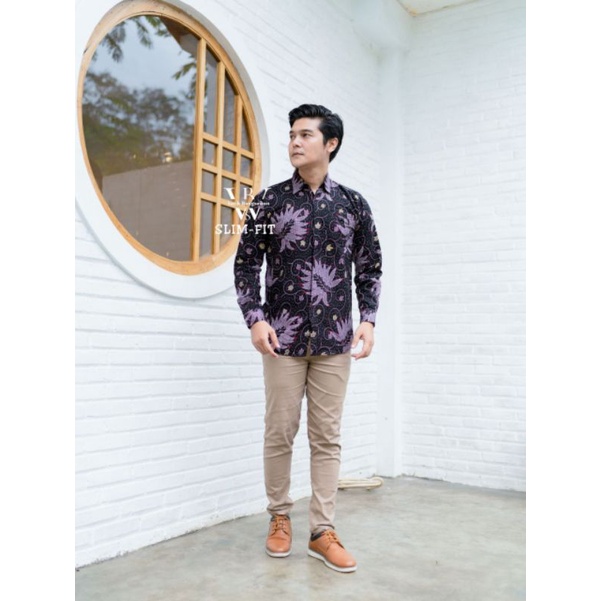 TARUNG Baju Batik Pria Slim Fit Baju Hem Kemeja Batik Lengan Panjang Modern Slimfit