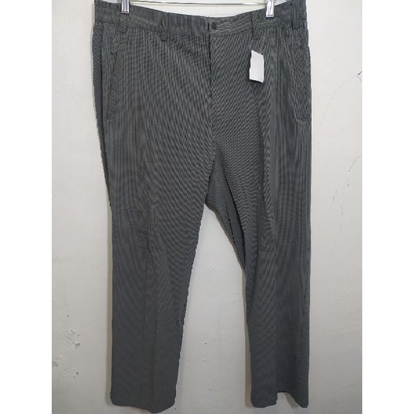 CELANA OUTDOOR THE REDFACE SECOND BIG SIZE