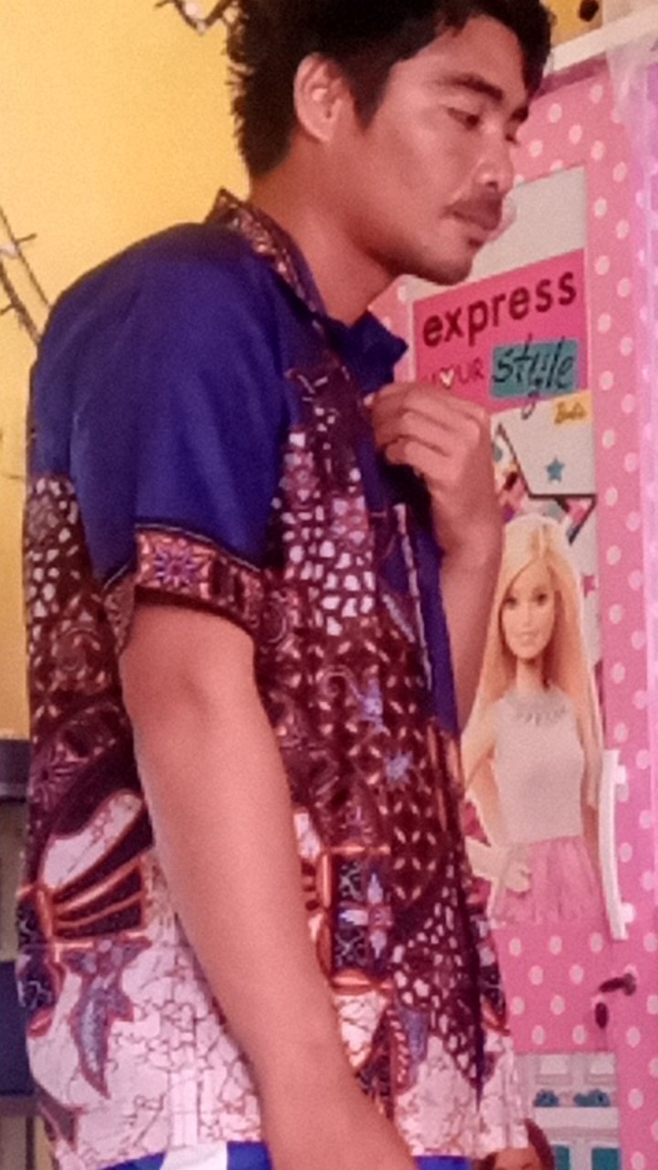 Baju Batik Couple Ayah Dan Anak Cowok Motif Dimensi Abu / Baju Ayah Dan Anak Terlaris / Cod