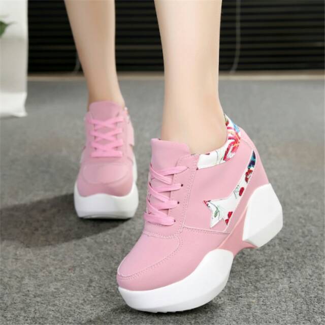 Sepatu sneakers wanita afila flower model