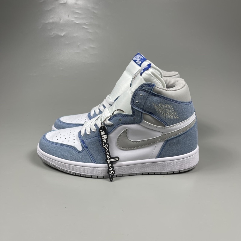 nike jordan 1 hyper blue