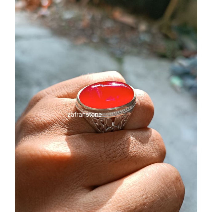 batu cempaka merah