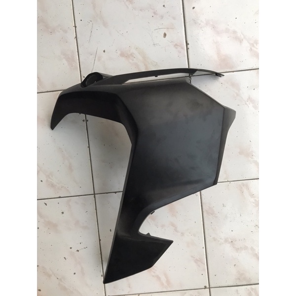 Cover Sayap Samping Depan Honda ADV 150 kanan Hitam Dof ori