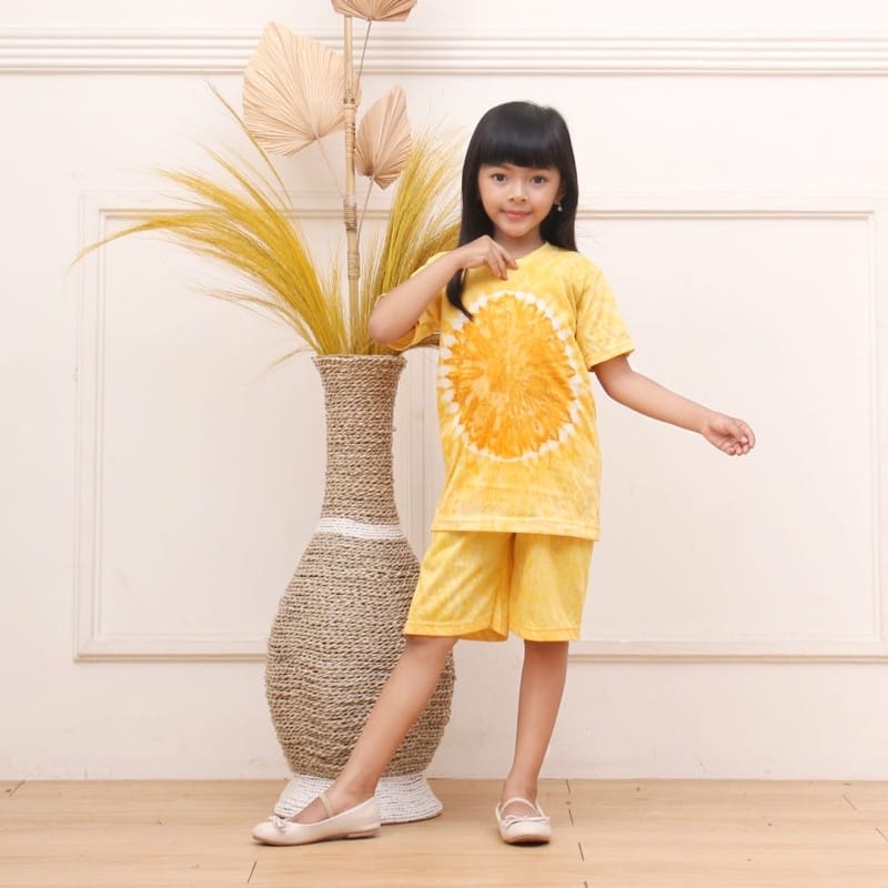 SETELAN KAOS ANAK ABSTRAK BAHAN KATUN ADEM DIPAKAI MURAH BAHAN KATUN