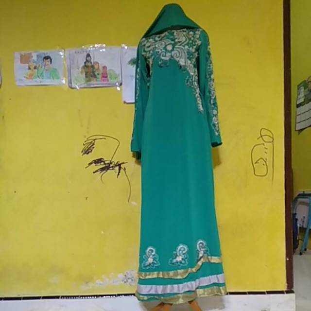 Gamis hijau tosca
