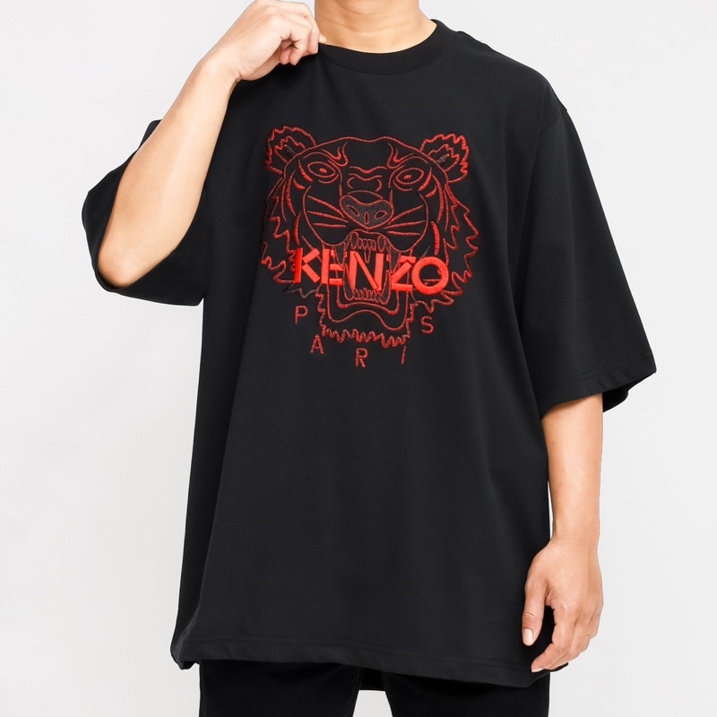 Ken. Tiger Tshirt Black Bordir Maroon