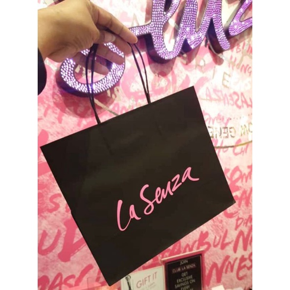 

Original La Senza Paperbag Original murah ( PEMBELIAN PAPERBAG HARUS DENGAN PEMBELIAN PRODUK )
