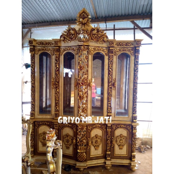bufet lemari hias kaca ukiran kayu jati