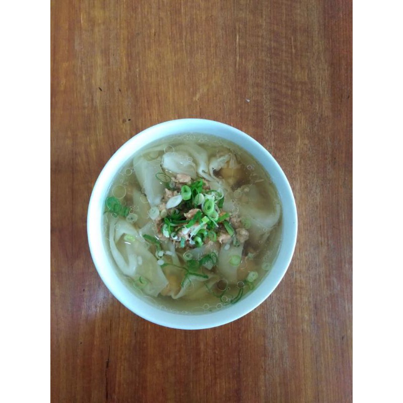 

pangsit kuah isi ayam (HALAL)