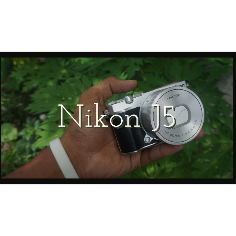Nikon J5