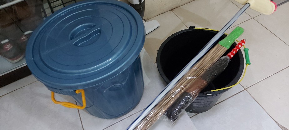 Gayung Mandi Gl-15 Water Scooper Deluxe 1,5 Lt