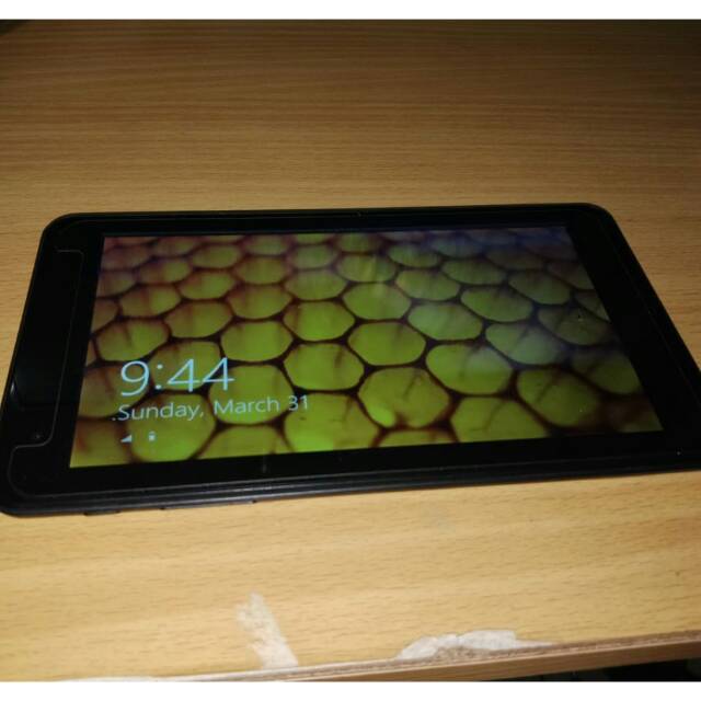 Axioo windroid 7