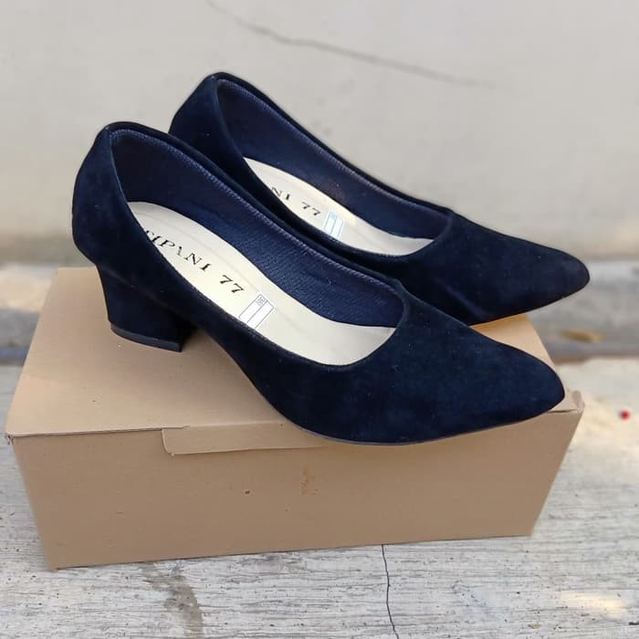 Sepatu Pantofel Wanita Hitam Hak 3 Cm Cewek Sekolah Kantor Sepatu Pantofel Wanita Hitam Hak 3 Cm Cewek Sekolah Kantor