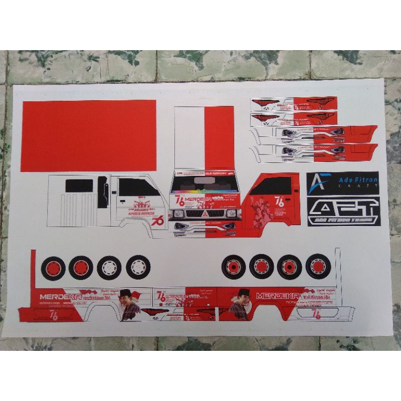 Lembaran PaperCraft Colt L300 Merah Putih  Spesial HUT RI 76th Ukuran Mini P.24,5cm L.±9cm T.9cm
