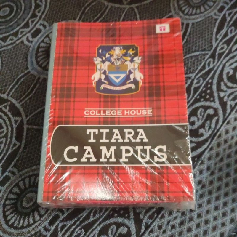 

Buku Tulis Tiara Campus 50 Lembar