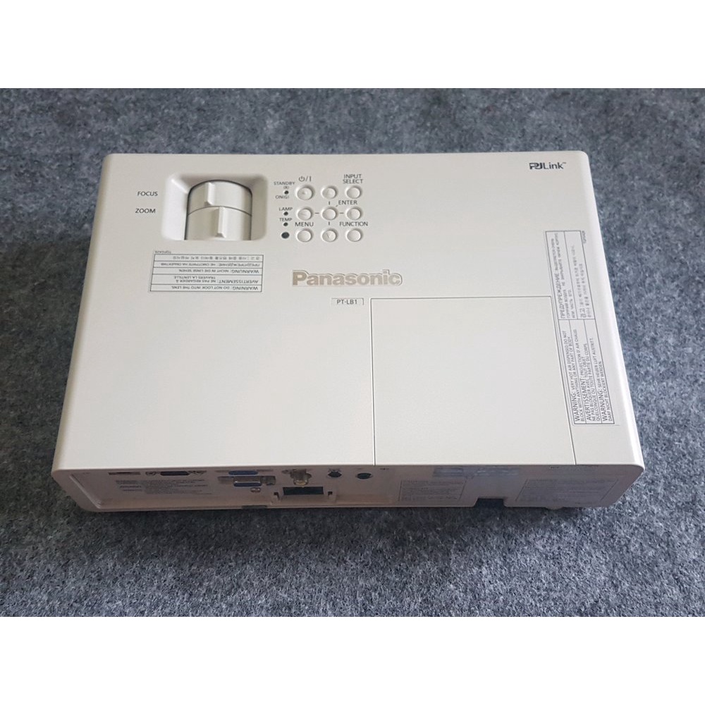 Proyektor Panasonic LB1