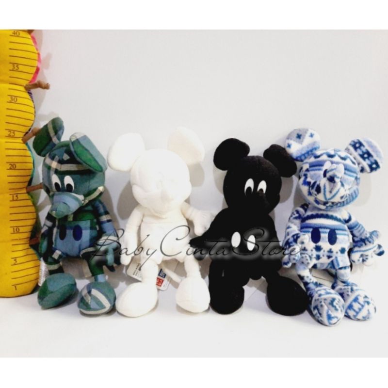 Boneka Uniqlo Disney Mickey Mouse Original