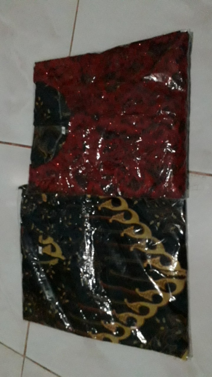 Ybb Couple Batik