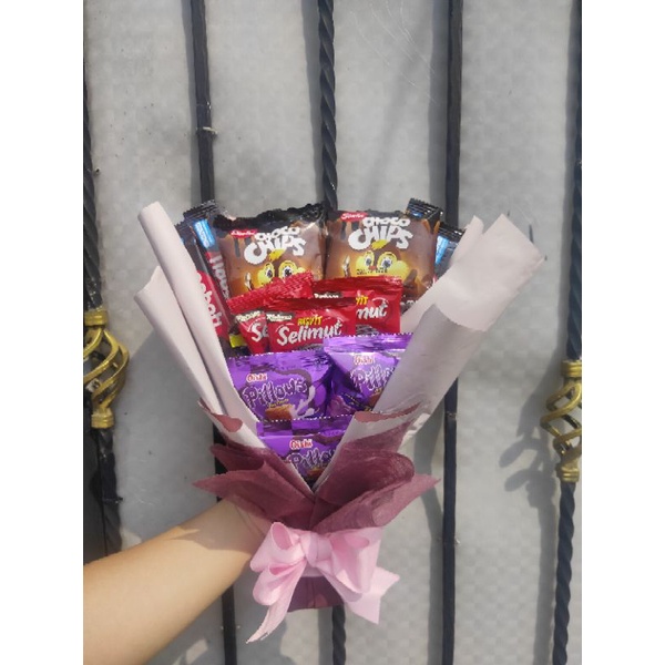 

custom buket Snack murah | buket wisuda | buket ulang tahun