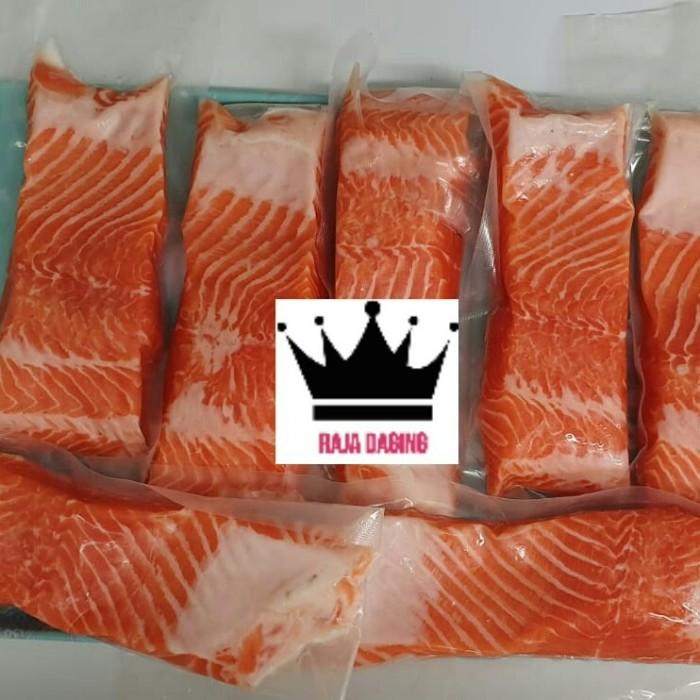 

Fisho | Ikan Salmon Fillet Fresh Norway Sashimi Grade @1Kg - Premium Salmon Ready stock