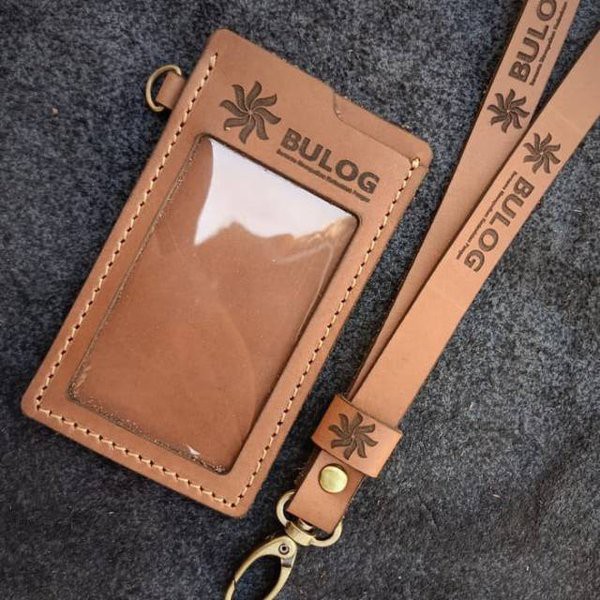 Nametag Tambahan Grafir Nama Logo Custom Dompet Tas Ikat Pinggang Clutch Handbag