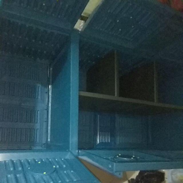 Lemari Plastik / Lemari Pakaian  Gantung