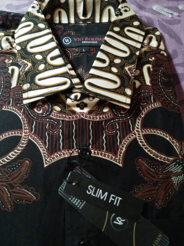 Hem Kemeja Batik Pria Slim Fit Modern Mewah Kualitas Premium