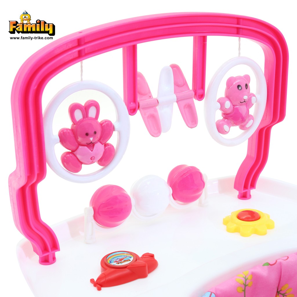BABY WALKER FAMILY 1858 + MUSIK /DORONGAN