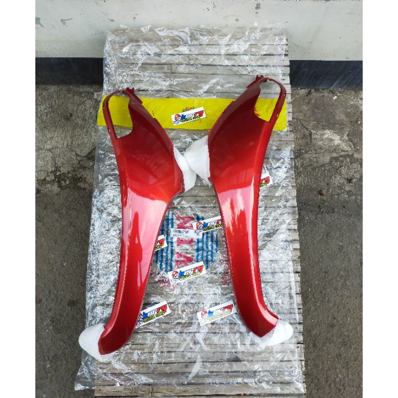 Sayap samping kap body depan scoopy fi 2013 2014 2016 k16 warna merah marun maron non ori