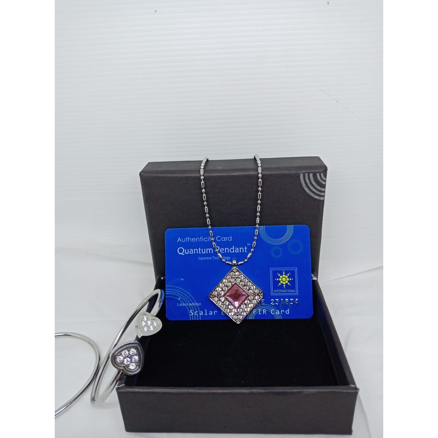 [ TERLARIS ] 1 set kalung kesehatan / kalung + gelang +BOX + SERTIFIKAT/KALUNG KESEHATAN ANTI VIRUS/Quantum pendant kalung kesehatan/Quantum Science Energy Pendant Necklace / Kalung Liontin Terapi Kesehatan Magnetic Pendant