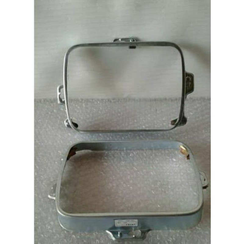 HJK Ring Plat Batok Lampu Depan/ Plat Dudukan Head Lamp L300 (Bensin/Diesel)