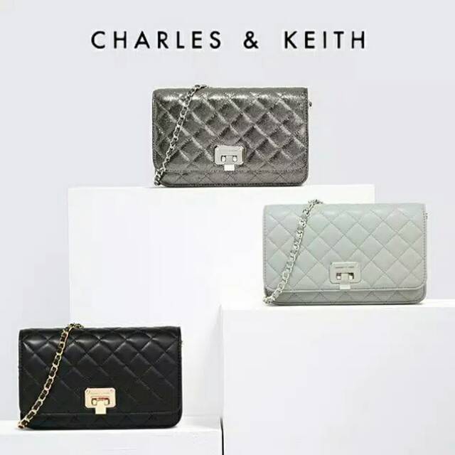 Tas Charles&keith clutch quilted selempang import