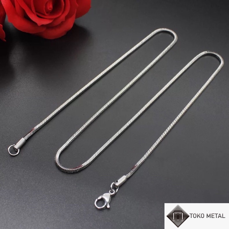 KALUNG TITANIUM MODEL KOTAK WARNA SILVER ANTI KARAT PRIA&amp;WANITA [TOKO METAL]