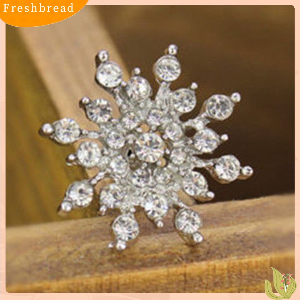 ? Fresh ? Anting Tusuk Motif Snowflake Hias Berlian Imitasi Elegan untuk Wanita / Hadiah