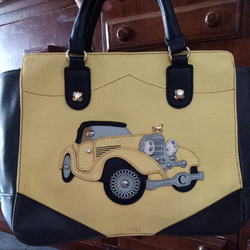 tas sling cupcake lapalette