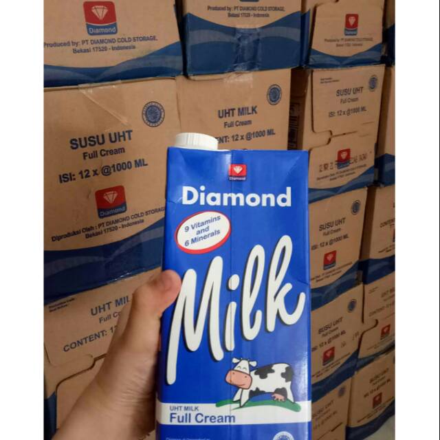 

1 CTN SUSU UHT DIAMOND FULL CREAM 1L