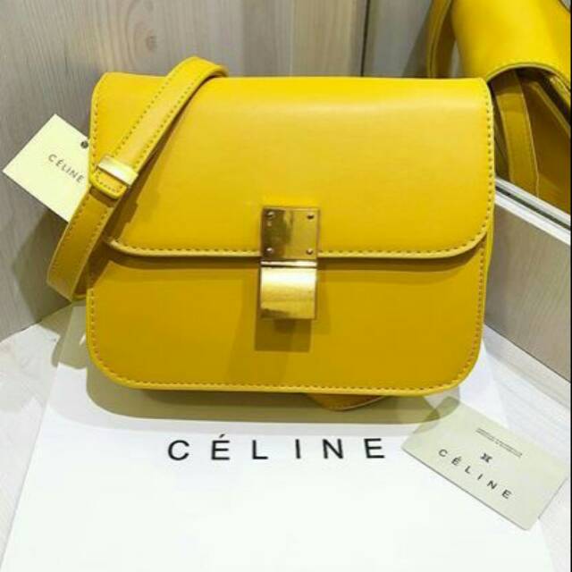 

CLN Garmond Free Paperbag