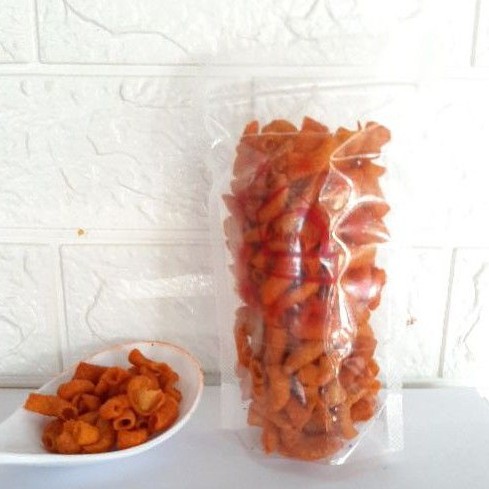 

70gr Makaroni Pedas Cemilan Kletuk Jajanan Surabaya Enak Gurih L